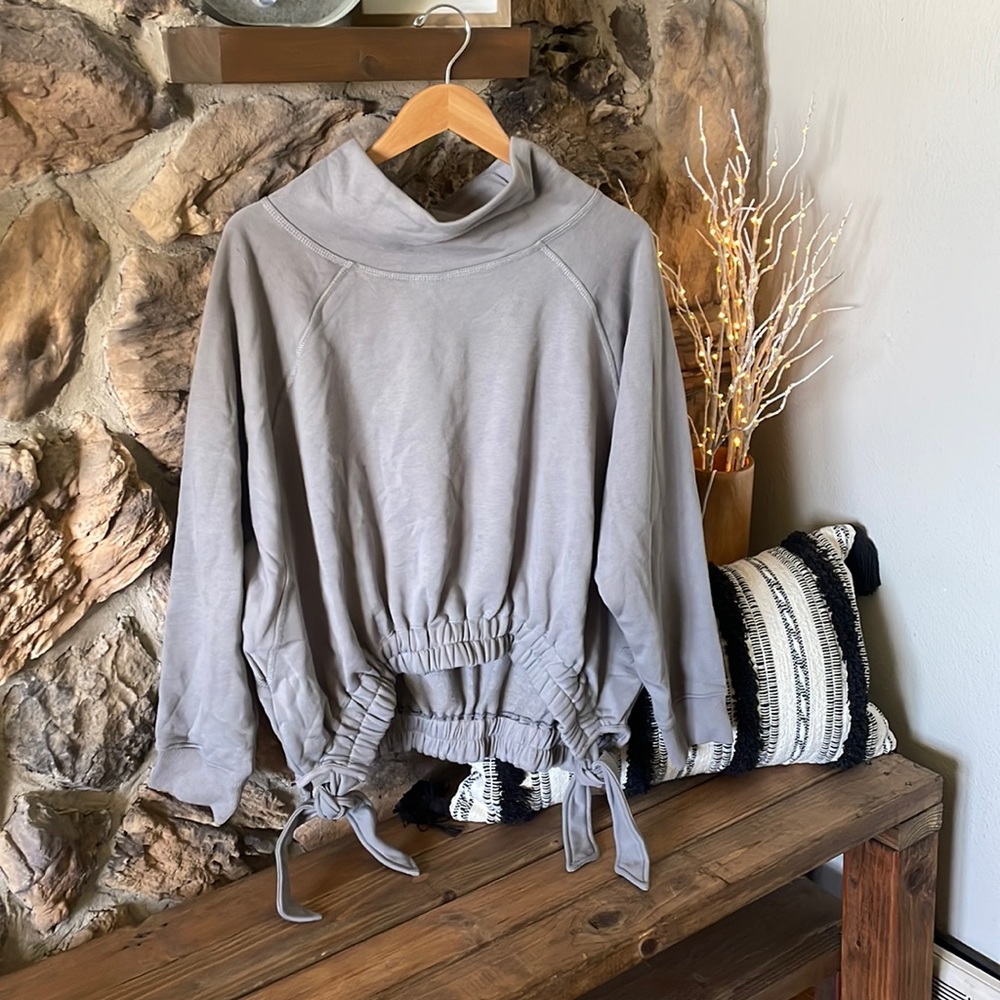 Boutique sweatshirt NWOT